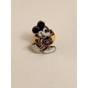 Vintage 80's Disney Mickey Mouse Tie Tack